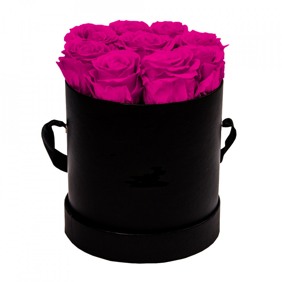 Aranjament floral cu 9 trandafiri de sapun, in cutie neagra rotunda, fucsia