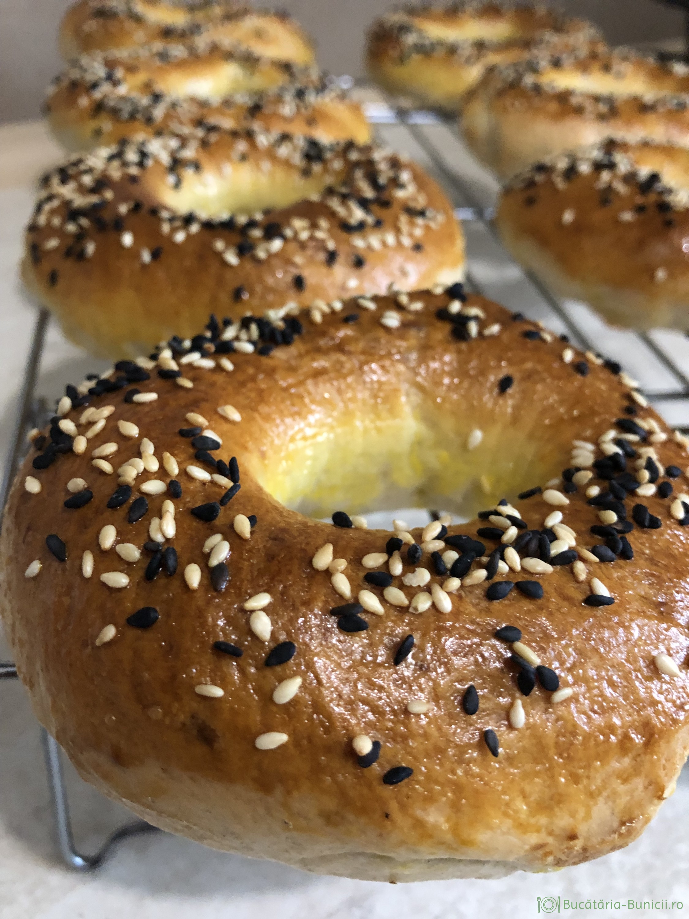 Chifle tip Bagels
