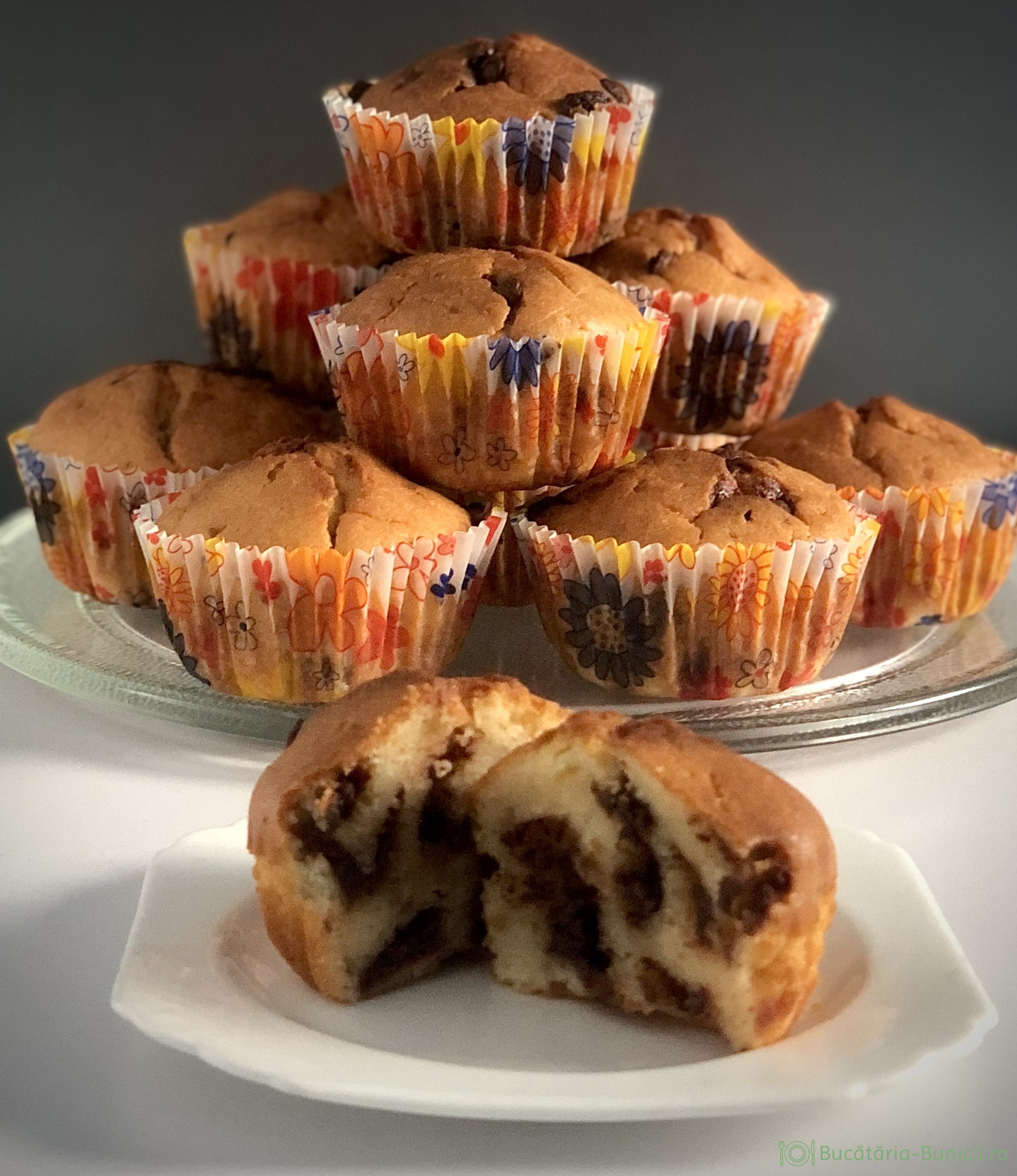 Muffins cu mascarpone și ciocolata