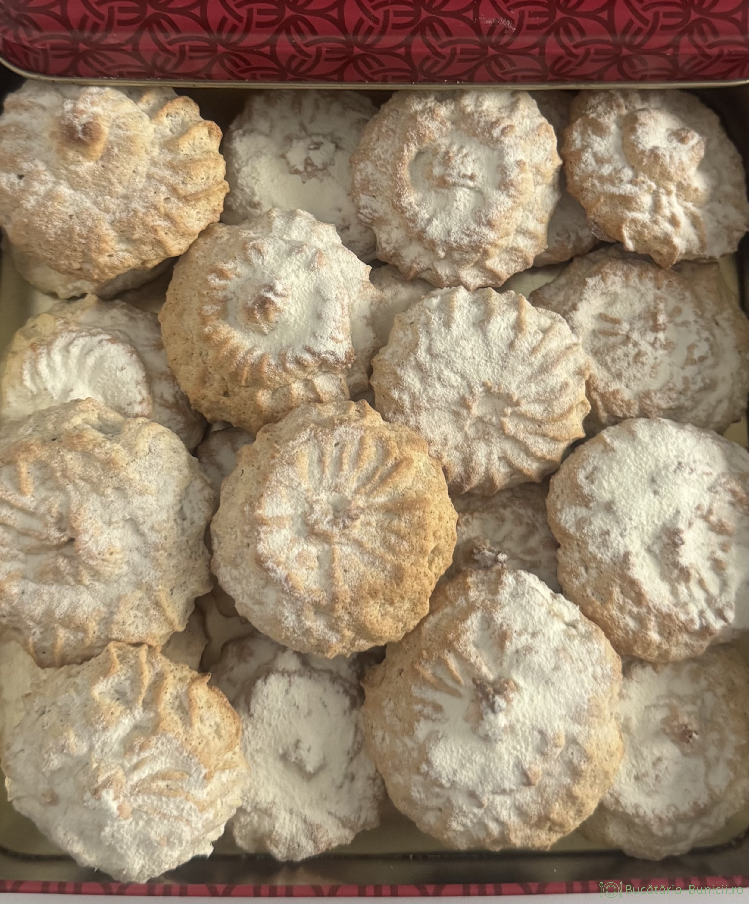 Fursecuri cu albușuri și vanilie