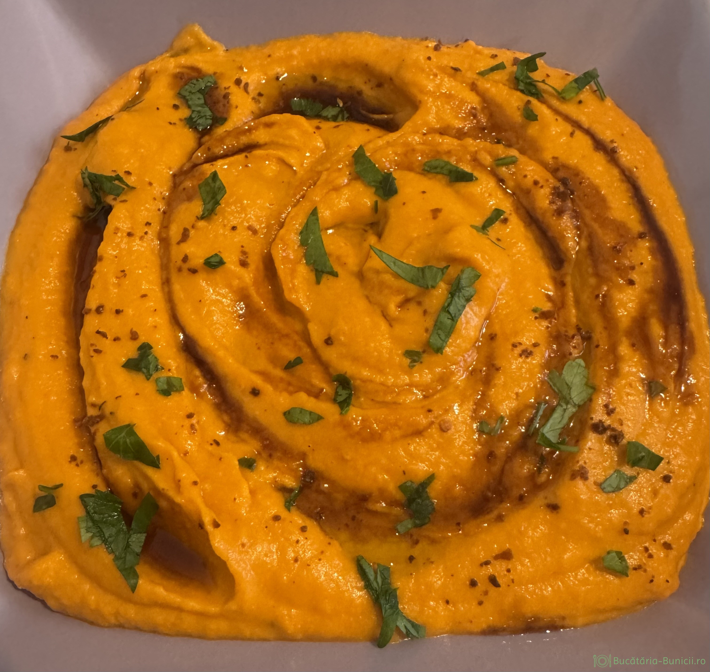 Crema de fasole, morcovi și gogosari