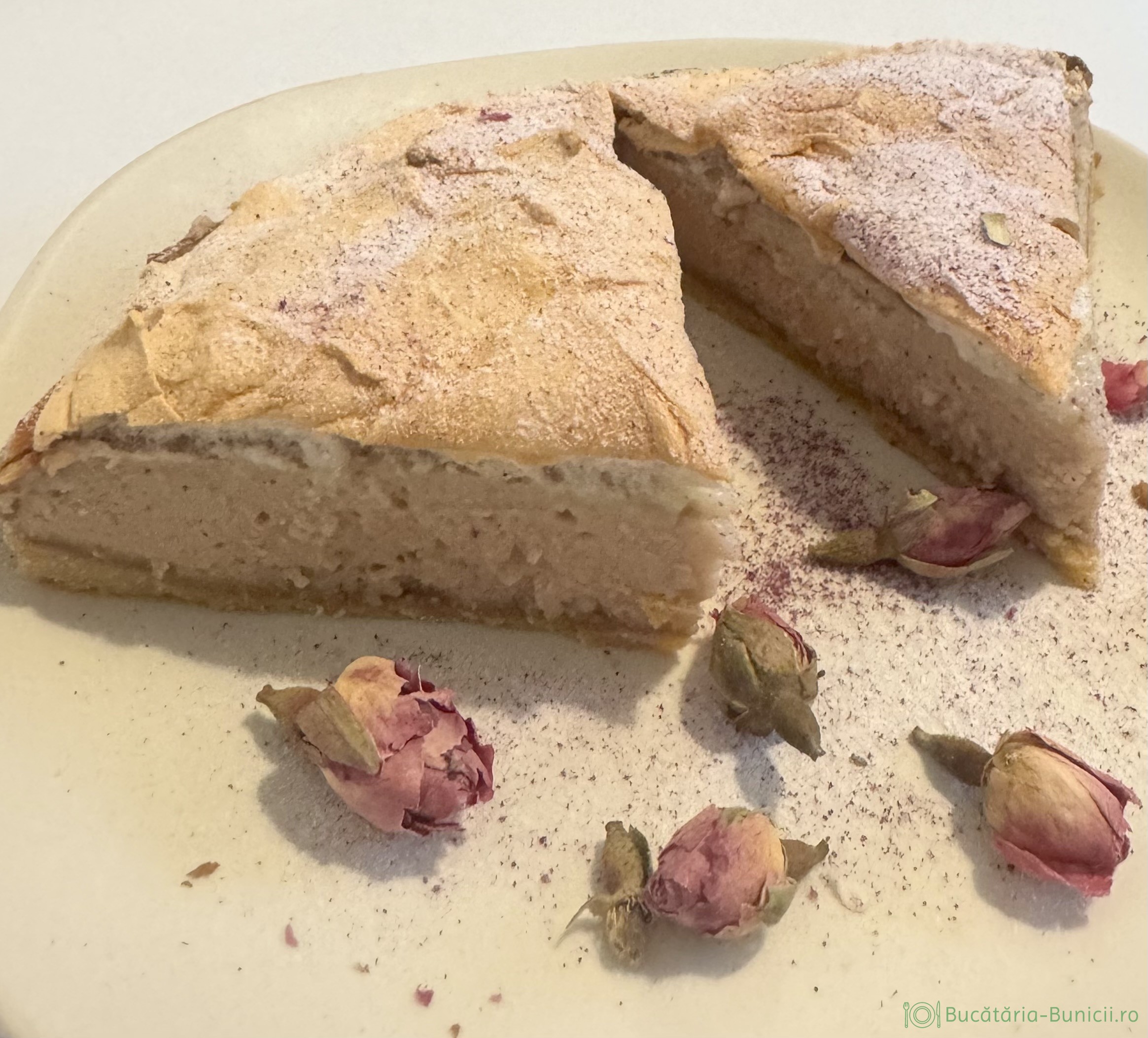 Plăcintă cu budincă și bezea