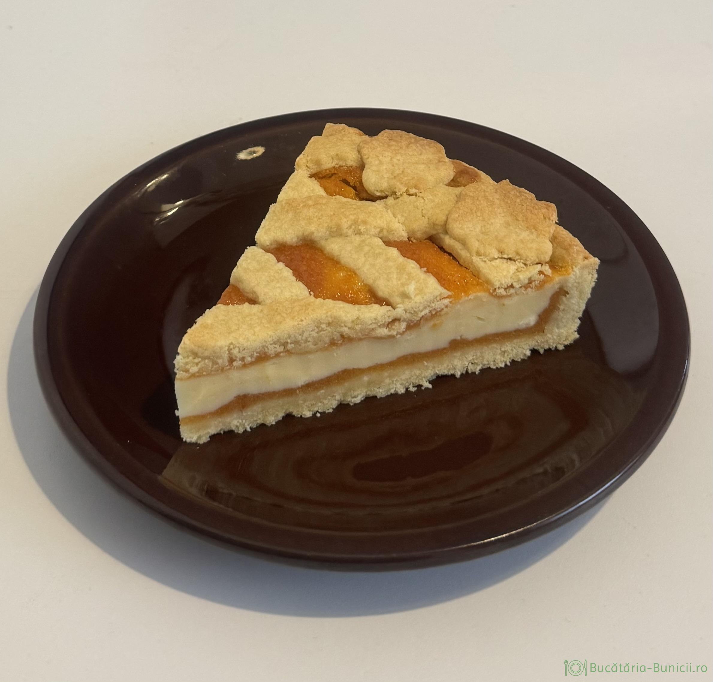 Tartă cu mascarpone și caise